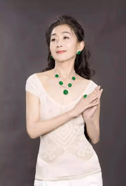 陳瑾長得挺女人，而演技更加了得，但為何總是有點老氣？