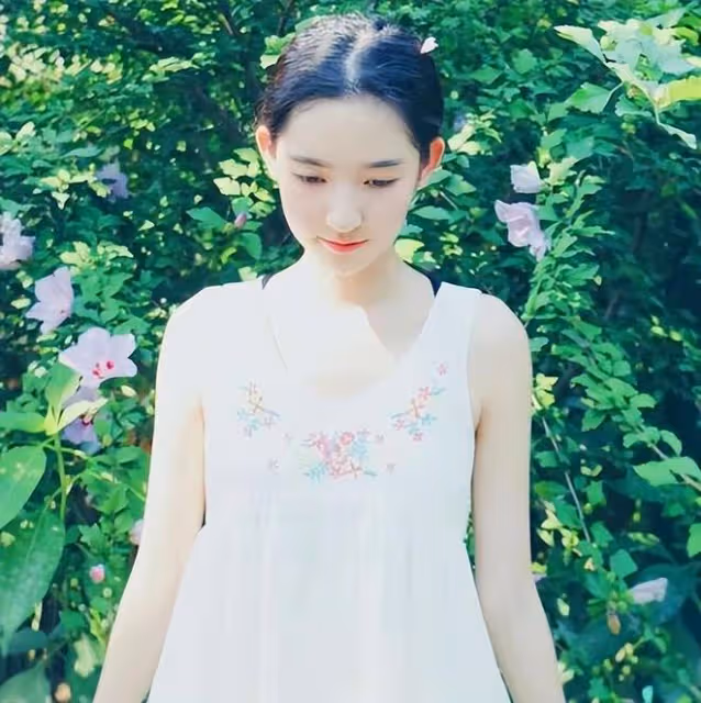 王玉雯不僅有靈氣，其實演技與穿搭都不錯！