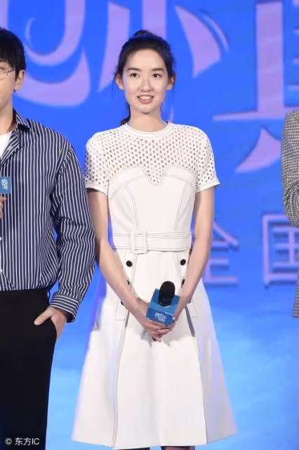 王玉雯不僅有靈氣，其實演技與穿搭都不錯！
