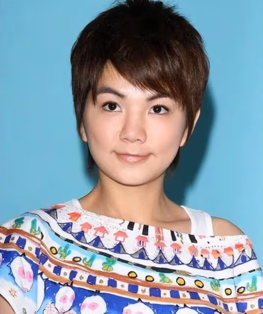 Ella陳嘉樺，為何留長發的她，反而更有女人味，更有氣場？