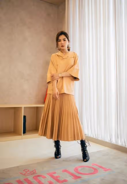 Ella陳嘉樺，為何留長發的她，反而更有女人味，更有氣場？