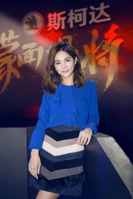Ella陳嘉樺，為何留長發的她，反而更有女人味，更有氣場？