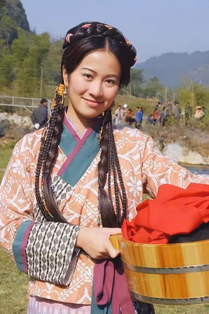 葉璇的美，為何端莊感跟英氣感，總是很明顯？