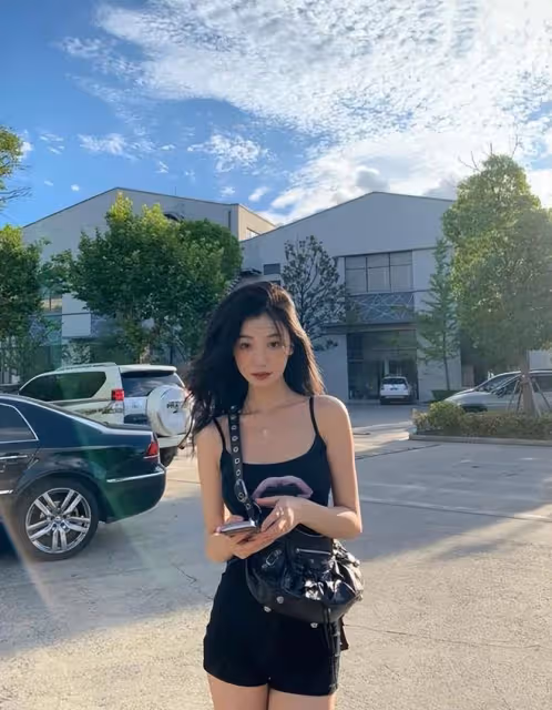 易夢玲顏值，身材比例，拍照技術都好，但為何還是給人普女感？