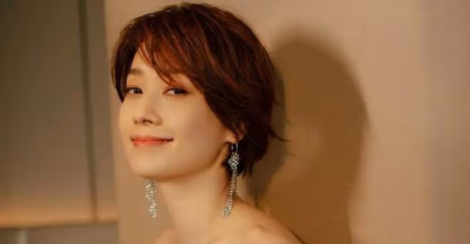 馬伊琍飾演的東霓，演技挺到位，人也不老，但為何看著就是怪？