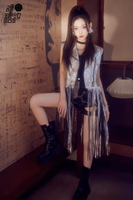 希林娜依·高，混搭穿搭法，為何顯得她好美，好少女，也好高級？
