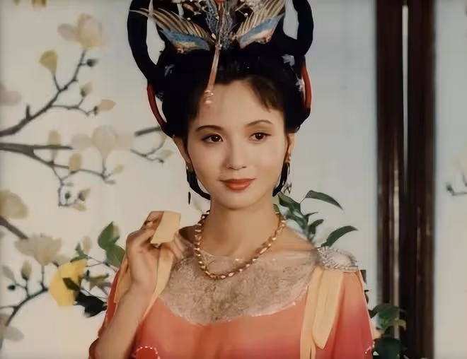 陶慧敏，從小白菜到觀世音到國民媽媽，其實一直都是那麼的美