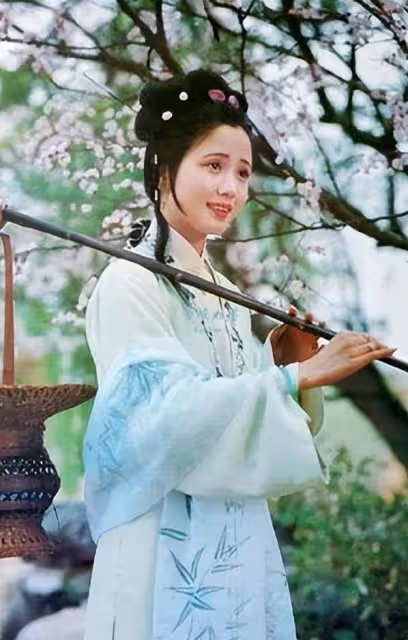 陶慧敏，從小白菜到觀世音到國民媽媽，其實一直都是那麼的美