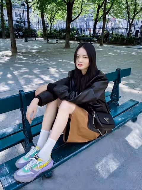 娃娃臉的賀聰，為何私服穿搭簡約大氣有質感，反而更顯高級？