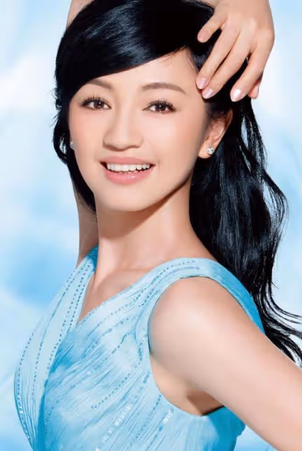 羅海瓊從溫婉氣質到優雅氣質，髮型還真的是功不可沒！