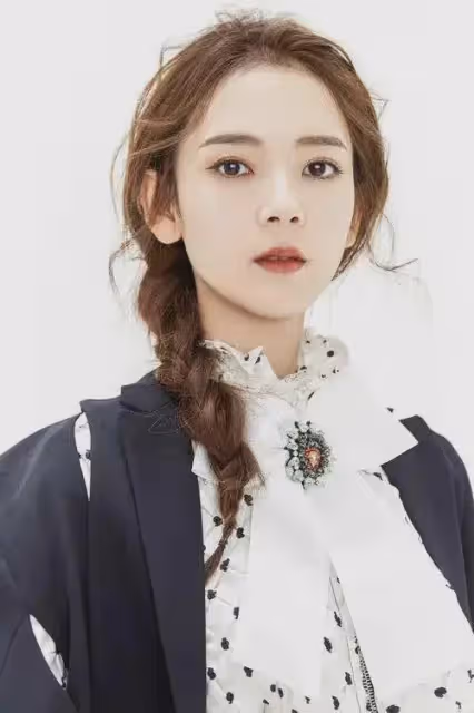 陳瑤顏值演技都俱佳，演了很多次少女，但為何沒有大火？