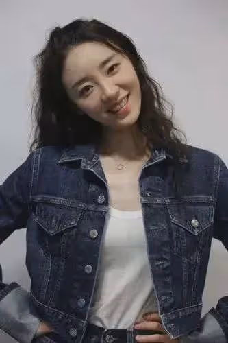 張月不僅演技好，穿搭也在線，當然未來也是可期的！