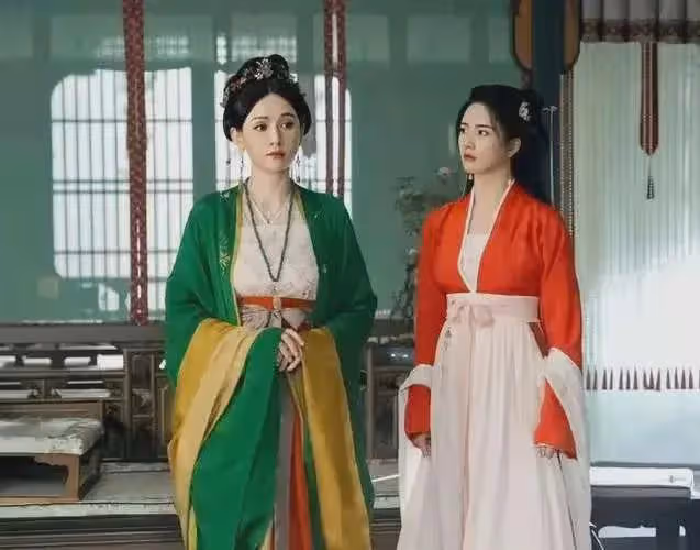 陳喬恩飾演的反派：惡毒後母與東方不敗，為何都讓人念念不忘？