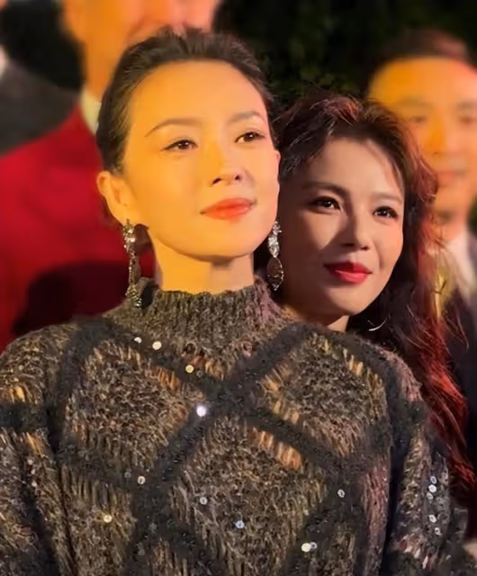 當45歲章子怡和46歲劉濤站在一起,我才徹底明白,什麼叫頂級自律