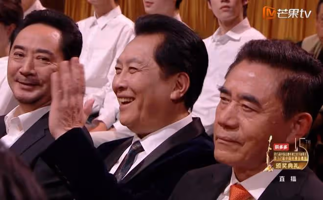 金鷹獎這一夜，人情冷暖，咖位高低，在趙麗穎身上體現得淋漓盡致