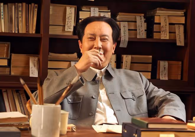 同樣演「彭德懷」,董勇、丁勇岱和周小斌放一起看,差別就出來了