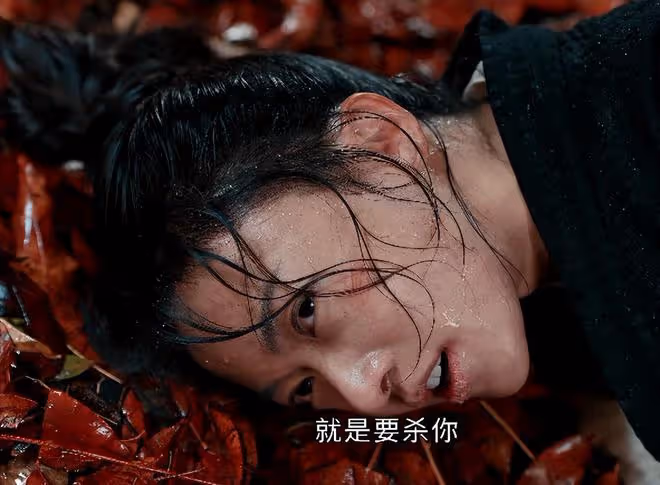空降就拿下熱榜第一,女性復仇爽劇火了,吳謹言成功讓觀眾入坑