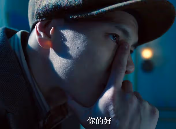 笑岔氣了!向佐憑「山頂洞人」式演技上熱搜,本人評論區已淪陷