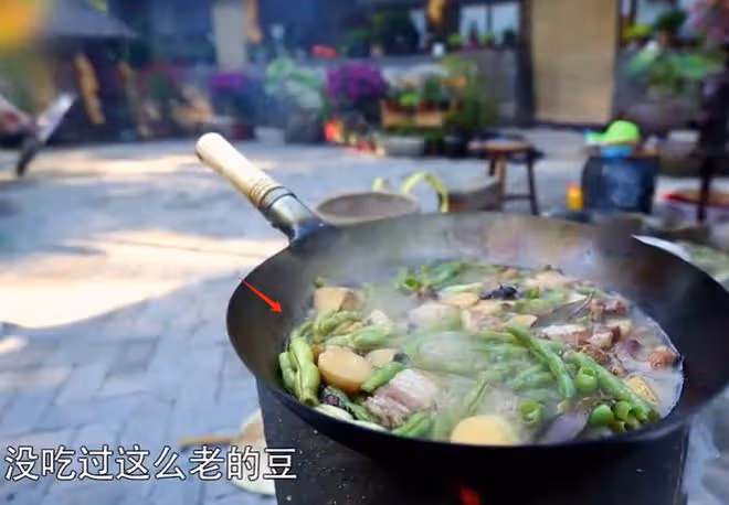 同樣是做飯,「不務正業」的賈冰,打了多少「黃磊」們的臉?
