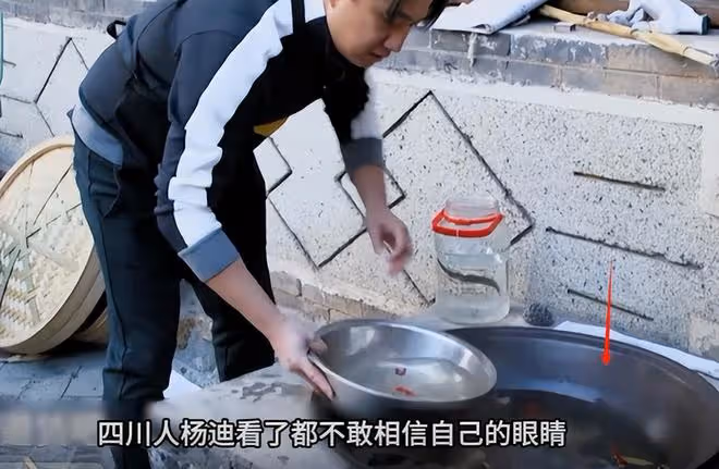 同樣是做飯,「不務正業」的賈冰,打了多少「黃磊」們的臉?