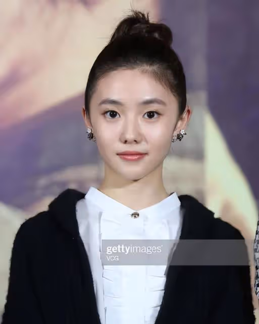 趙今麥和劉浩存站一起,我才明白皮相是表面,骨相美才是真絕色