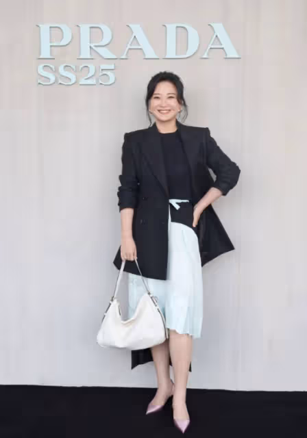 當43歲郭晶晶跟48歲舒淇站在一起,我才徹底明白,什麼叫頂級自律