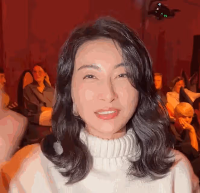 當43歲郭晶晶跟48歲舒淇站在一起,我才徹底明白,什麼叫頂級自律