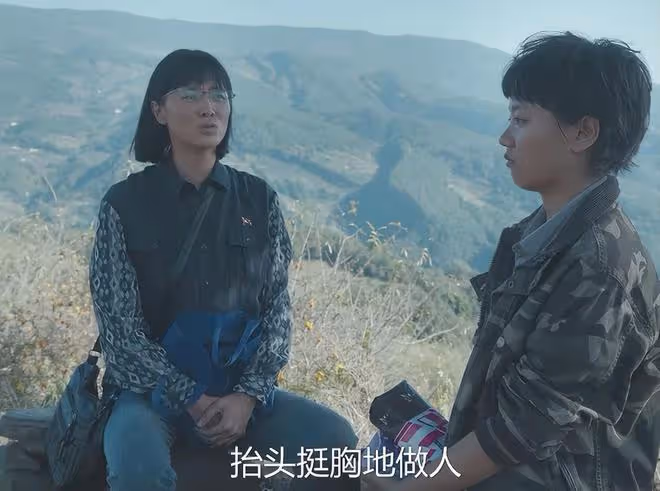 第一次在國產劇看到衛生巾,《山花爛漫時》讓多少大製作「臉紅」