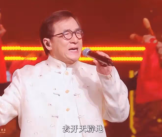 這次大灣區晚會,超100位明星參加,老牌港星們唱得我熱淚盈眶
