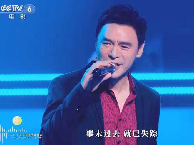 這次大灣區晚會,超100位明星參加,老牌港星們唱得我熱淚盈眶
