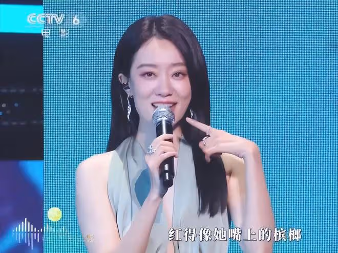 這次大灣區晚會,超100位明星參加,老牌港星們唱得我熱淚盈眶
