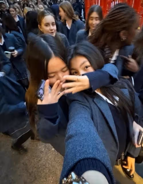 馬伊琍16歲女兒太早熟!身材凹凸有致「水蛇腰」,顏值不輸女明星