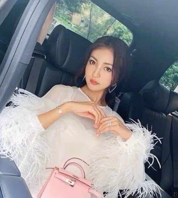 「狠人」葉柯的上位記,值得每一個獨立女性深思