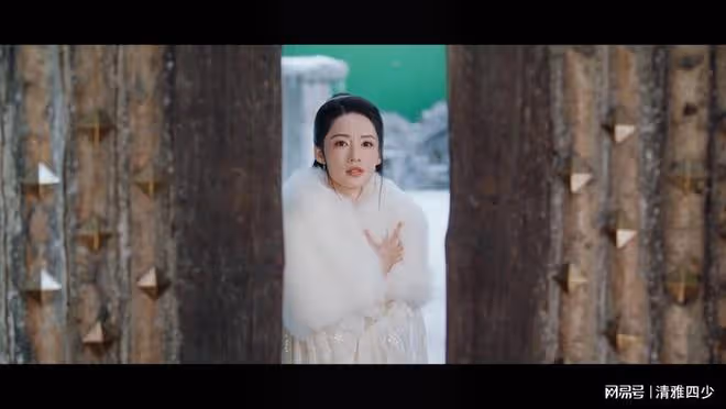 七夜雪:李沁演繹華美名醫,與曾舜晞演繹江湖情緣