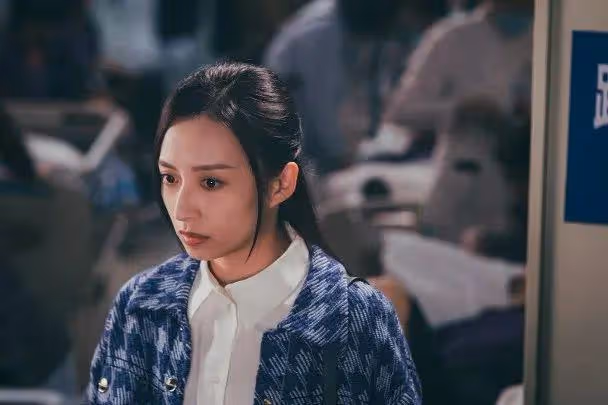 TVB當家花旦演技大爆發獲封淚之女王,升做餐廳老闆娘後再進軍時裝界