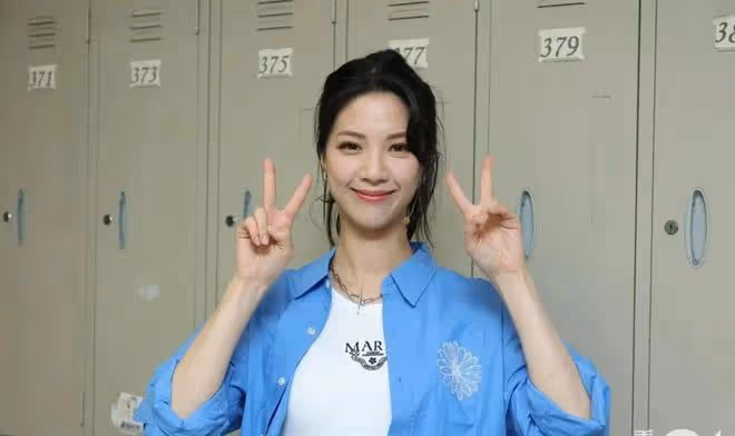 32歲TVB小生首次開腔回應戀情,默認拍拖否認年底結婚:在了解中