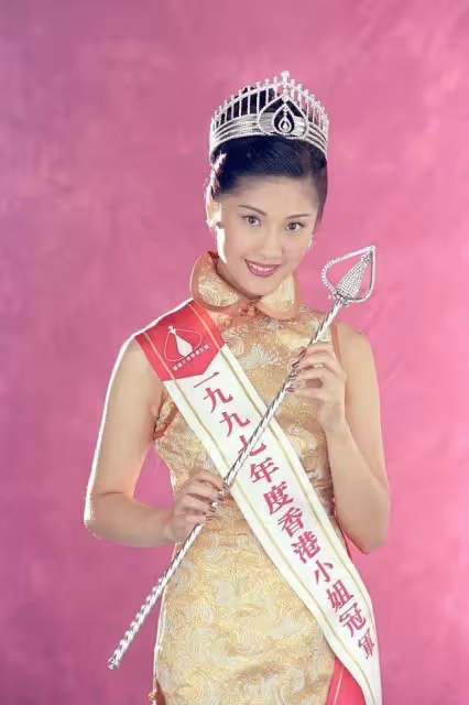 前港姐冠軍被富商老公指貪錢,吐槽女方是老虎乸,網友:你老婆又要生氣了