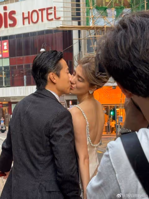 吳千語31歲生日,施伯雄曬多張合照秀恩愛,小兩口當眾親親甜齁了