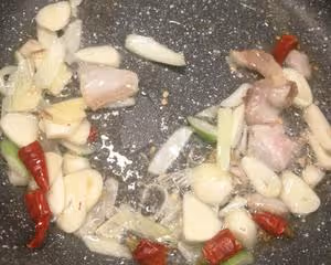 家常手撕包菜這樣做比肉還好吃