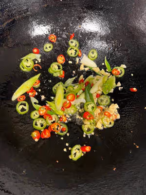 鹿茸菇炒肉