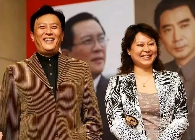 出來混總是要還的!如今71歲的唐國強,已經走上了一條不歸路