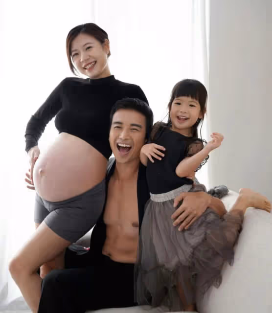 恭喜！43歲前港男再添一女！太太大曬女兒靚樣：大家都說像我