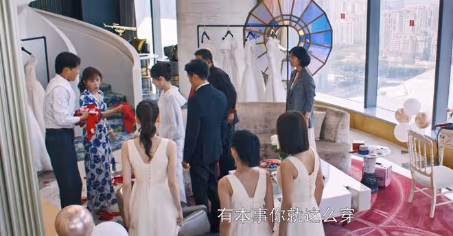 《好團圓》直到向家三姐妹都離婚,才明白,向中成了最大的輸家