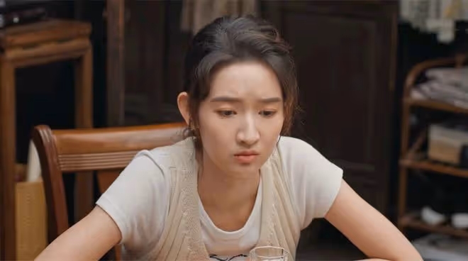 《好團圓》直到向家三姐妹都離婚,才明白,向中成了最大的輸家