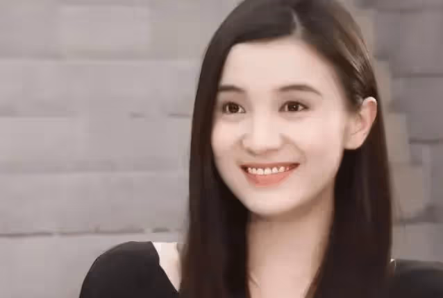 宋佳:我因事業放棄陳龍,因婚姻放棄張黎,現在和黃少峰長廂廝守