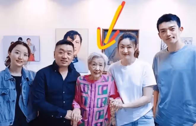 她倒追初戀丈夫,生一子恩愛一生,今疾病纏身「我勇敢一次,但他勇敢一輩子」