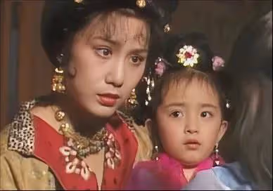 她因太美被導演收入囊中，27年卻不結婚，生前一張照片讓人心疼！