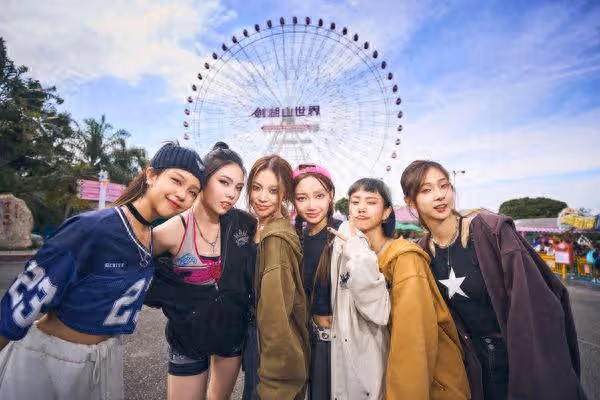 女團淚灑遊樂園⋯成員脫口「很自私」!玩完擎天飛梭 她們崩潰了