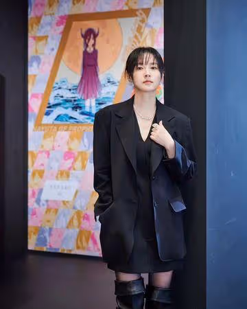 李英愛夫妻罕見放閃 73歲老公比她更逆生長⋯全場驚呆:根本沒皺紋
