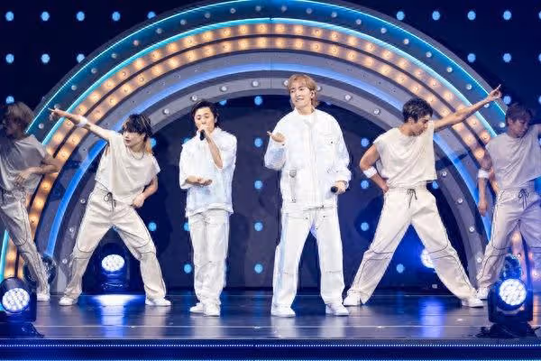 JPOP的初戀w-inds.來了!3千人擠爆TICC 老粉:哭到鼻涕黏衣服上